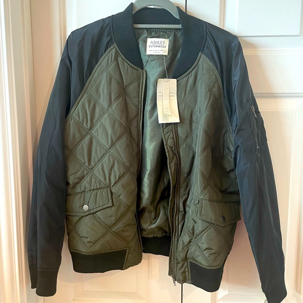 Quilted green bomber